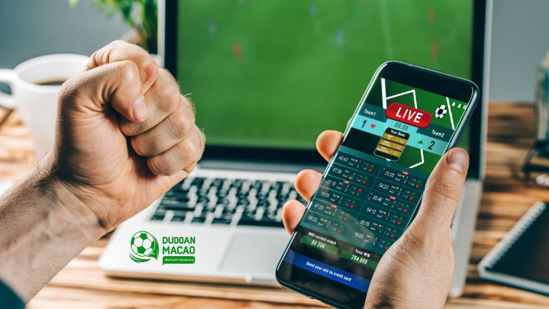 Khi tải app nên lưu ý không tải app từ nguồn lạ